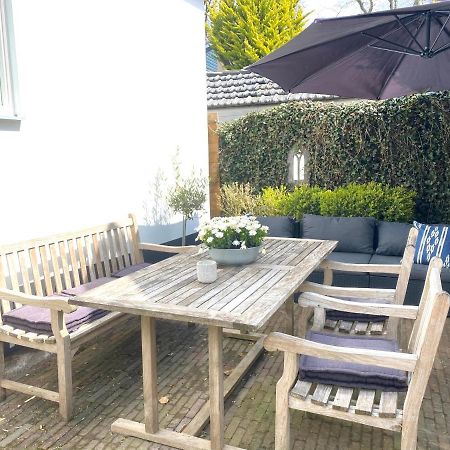 Holiday Home Flori Bergen Bagian luar foto