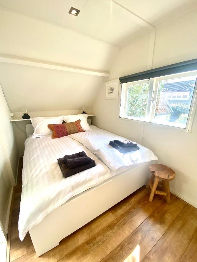 Holiday Home Flori Bergen Bagian luar foto