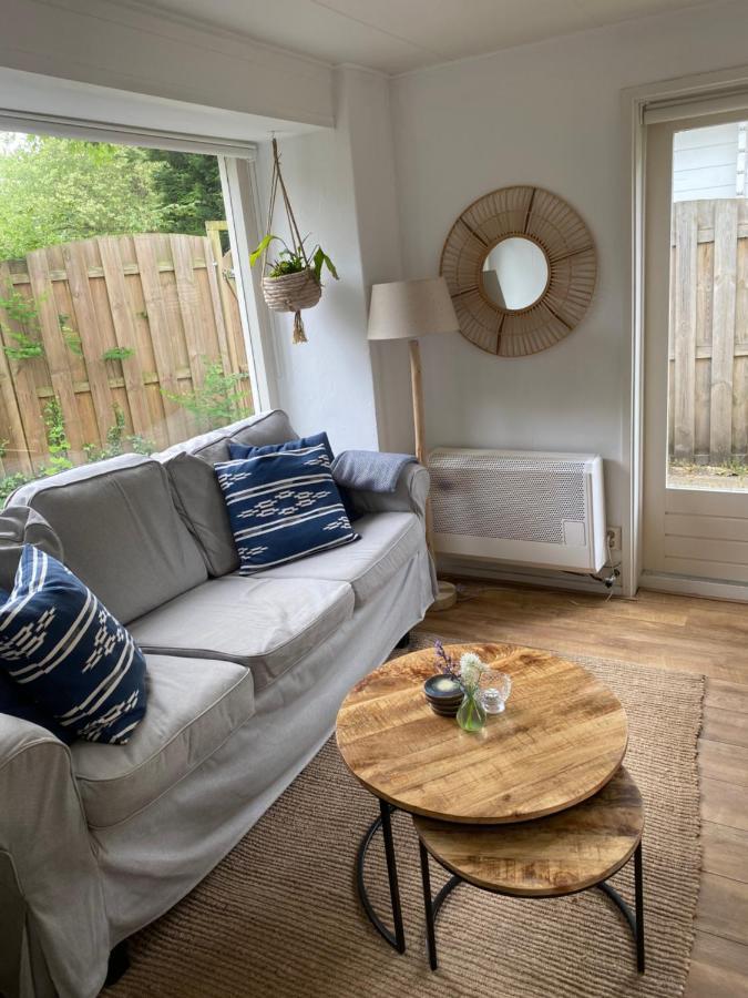 Holiday Home Flori Bergen Bagian luar foto
